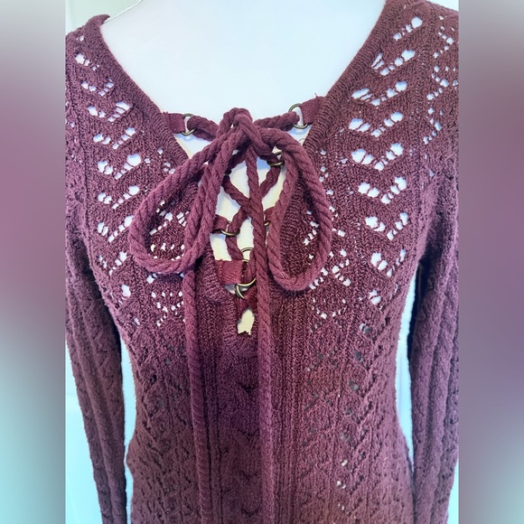 Free People open knit burgundy sweater Bonnie Vampire Diaries wore this style - Picture 4 of 12